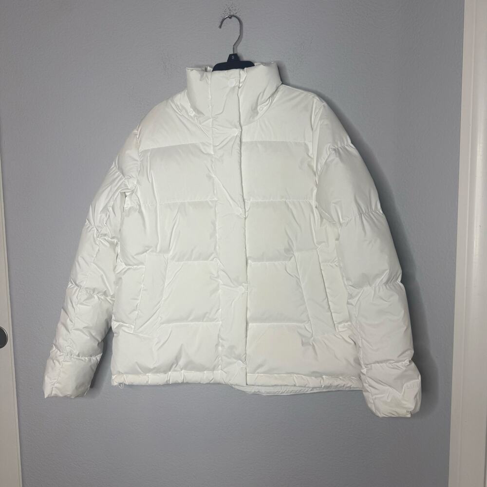 Lululemon Wunder Puff Jacket in White - Picture 2 of 9